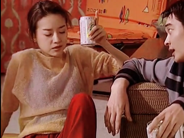 真正的时髦男女,活在30年前的国产剧里丨原创