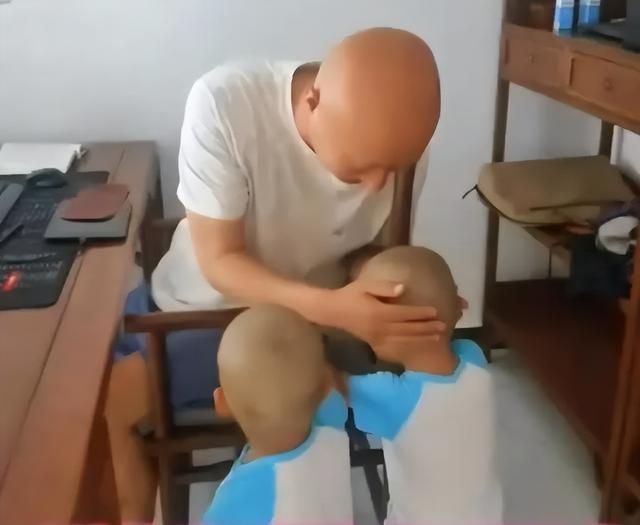 两天7个瓜，顶流被判刑，大佬新欢，一级演员被调查，都是大瓜