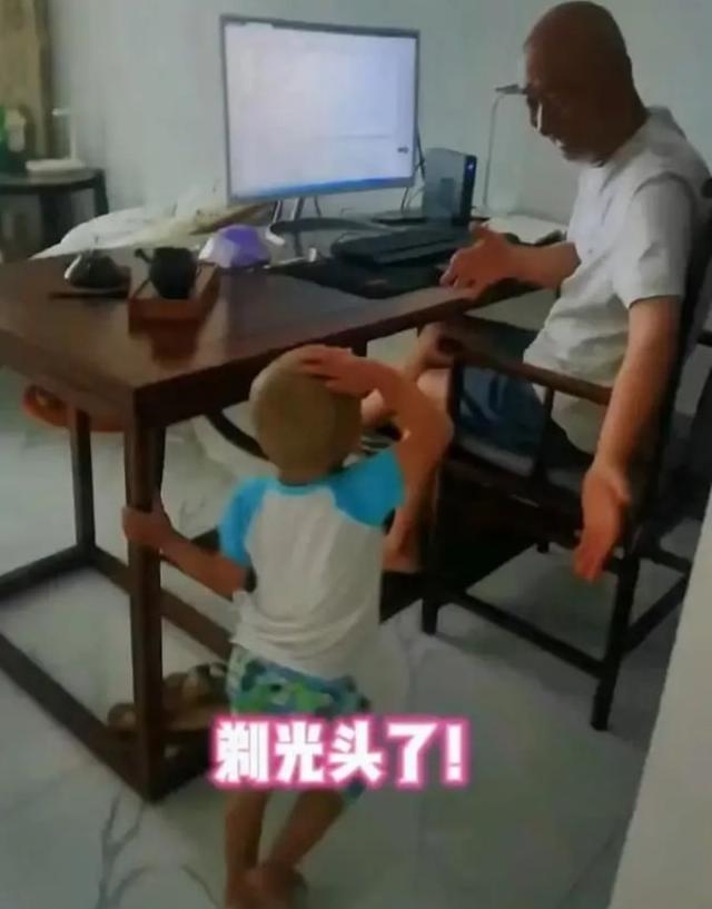 两天7个瓜，顶流被判刑，大佬新欢，一级演员被调查，都是大瓜