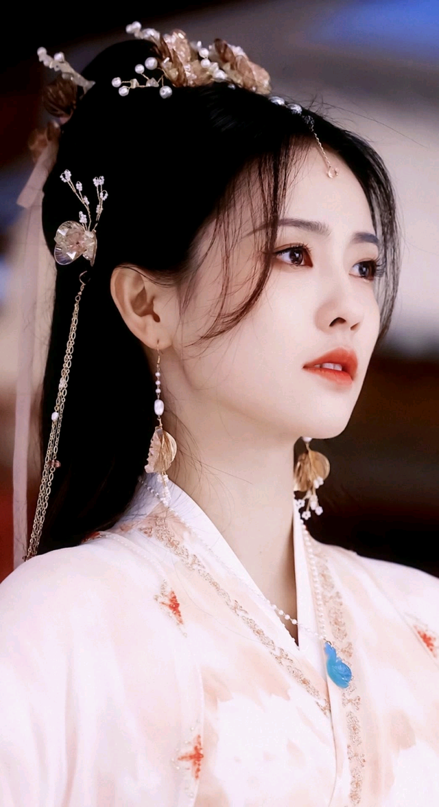 图集:100张古风美女图片欣赏