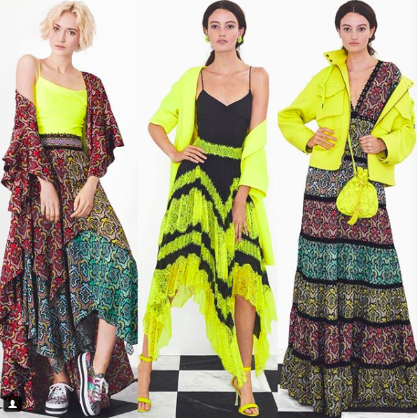 《绯闻女孩》热门品牌按清宫剧后宫规格打造时装周，乾隆看到乐了