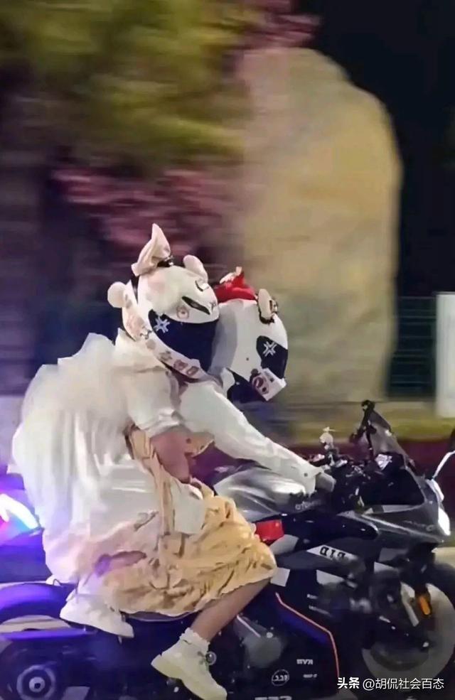 2名机车女网红因车祸身亡，现场曝光，一女网红出事前曾怒骂网友