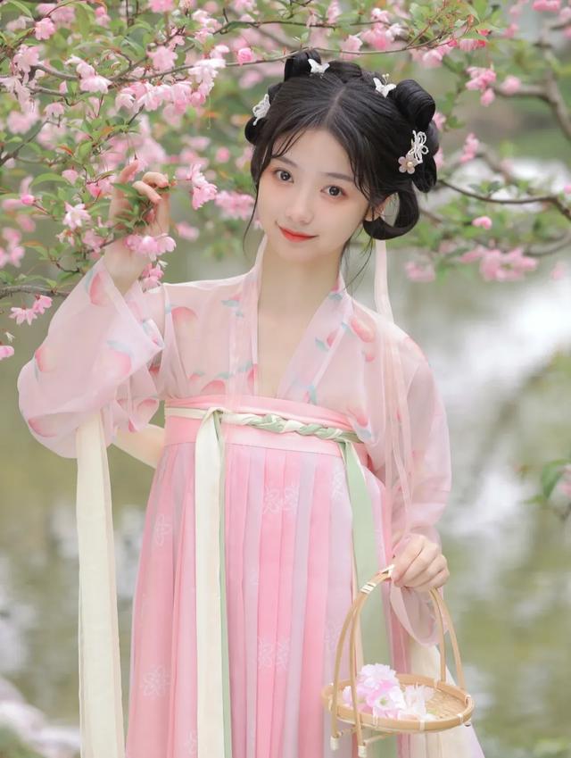 图集:100张古风美女图片欣赏