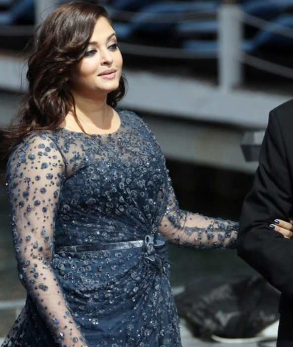 印度第一美人，美貌迷倒众生却遭国人唾骂，被迫和一棵香蕉树结婚