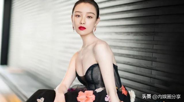 34岁魅力十足的倪妮，身材火辣性感迷人