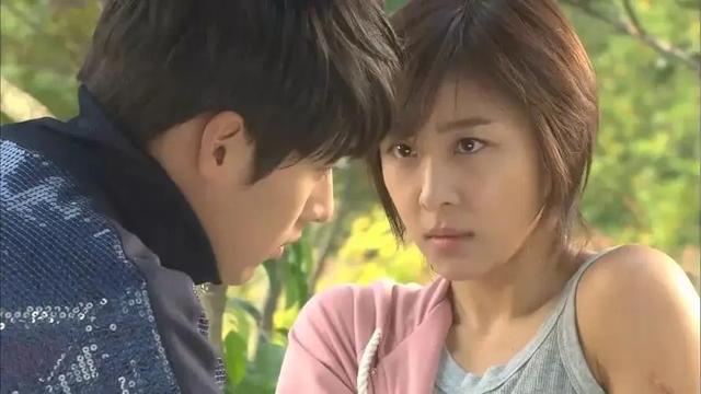 这10位女星，都是韩国国宝级女演员，有人被誉：忠武路票房力第1