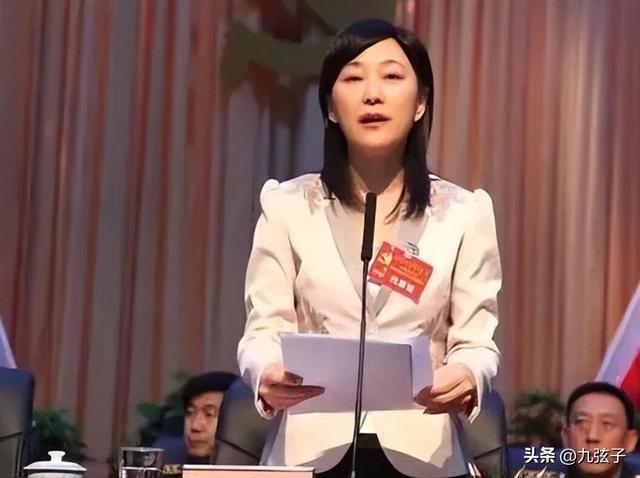 内蒙古“美女贪官”许爱莲的疯狂