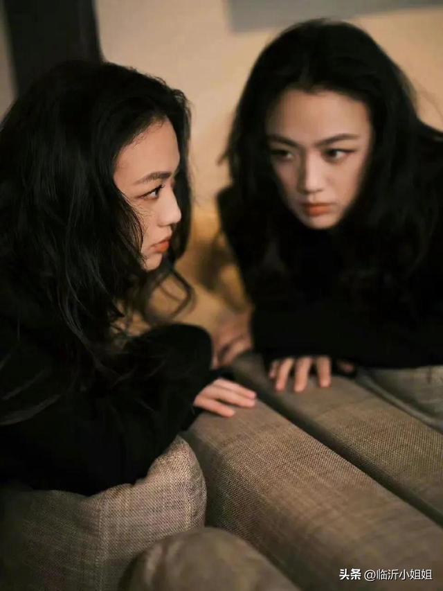 汤唯，高贵冷艳的精致美女，成熟优雅的气质展现迷人风采