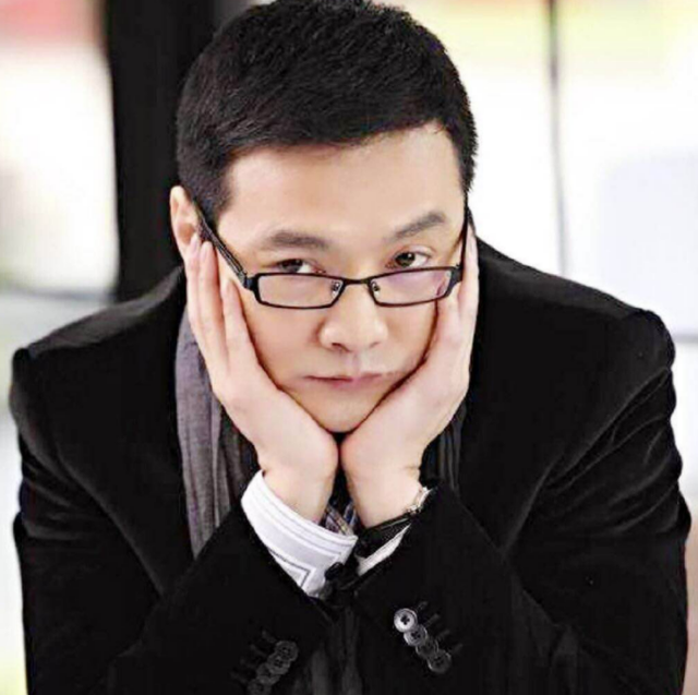 “枣花”吴玉华，一婚嫁汪俊，不愿丁克离婚，二婚嫁画家儿女双全