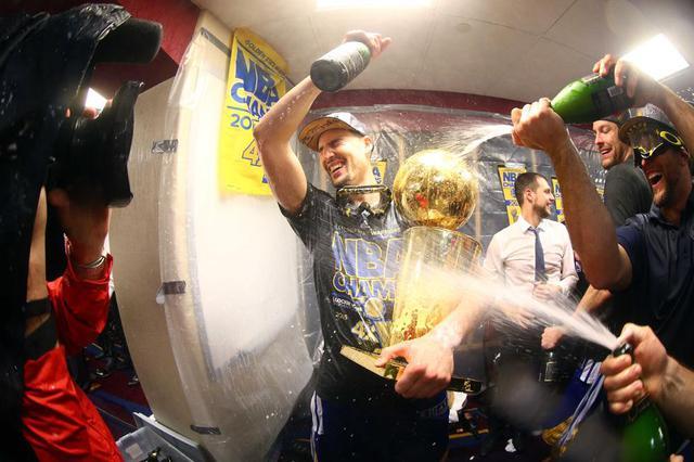 著名AV女星搭上勇士球员 汤普森躺枪库里最先被排除