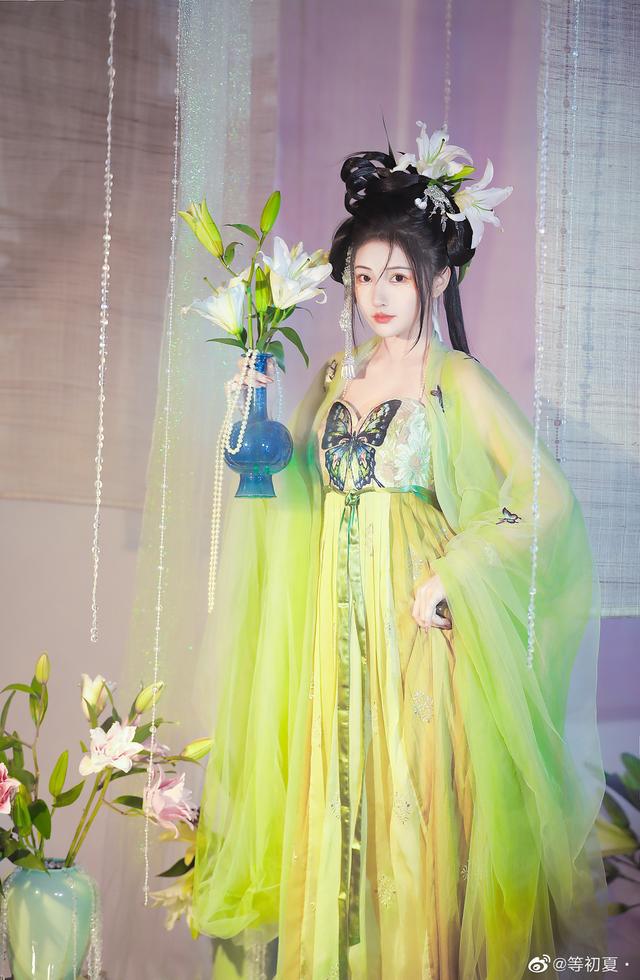 图集:100张古风美女图片欣赏