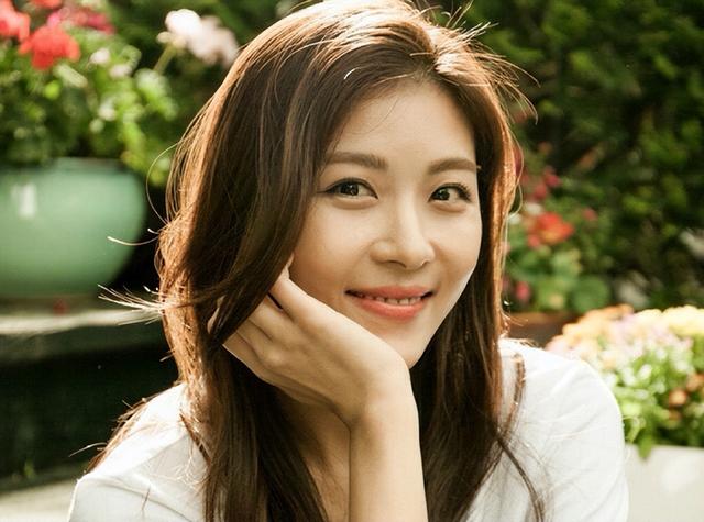 这10位女星，都是韩国国宝级女演员，有人被誉：忠武路票房力第1