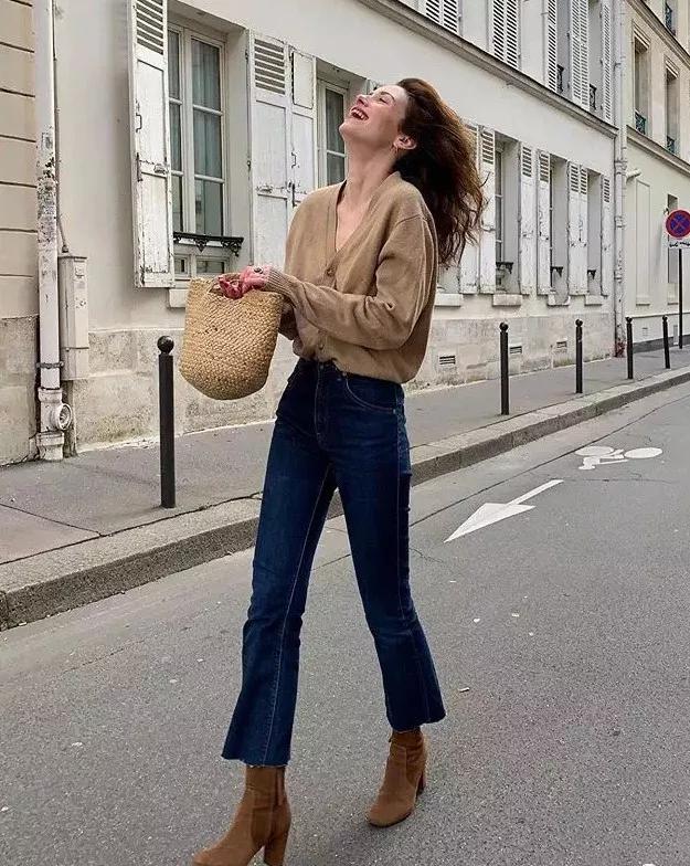 150小个子女生看过来，教你“上短下长”的搭配秘诀，显高又时髦