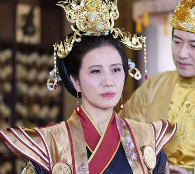 “枣花”吴玉华，一婚嫁汪俊，不愿丁克离婚，二婚嫁画家儿女双全