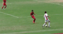 师父说过,山下的女人是老虎,遇到了要躲开