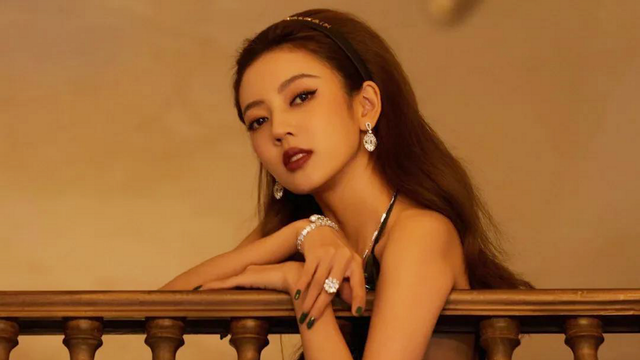 这几位女星的红毯惊艳瞬间美到了我的心巴上