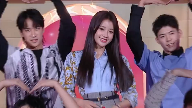 这几位女星的红毯惊艳瞬间美到了我的心巴上