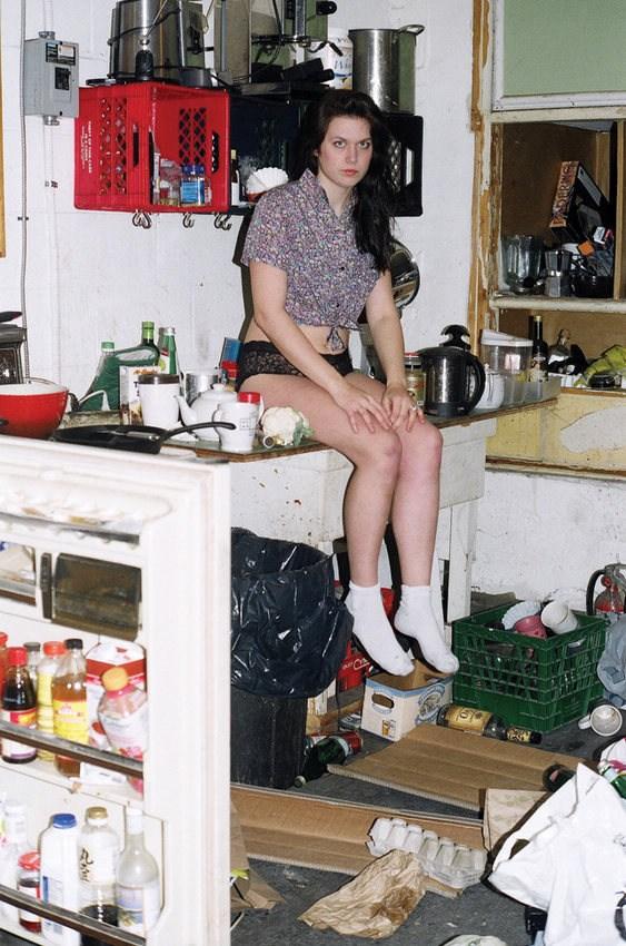 实拍：世界各地青春期女孩们的闺房，有的整洁干净，有的不堪入目