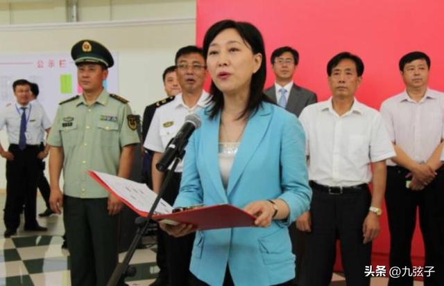 内蒙古“美女贪官”许爱莲的疯狂