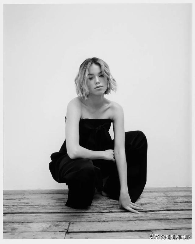 《龙之家族》“少女雷妮拉”米莉·阿尔柯克，23岁个性文艺女生