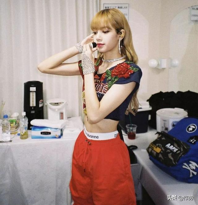 这个叫Lisa的女孩，凭什么被称为“人间芭比”？