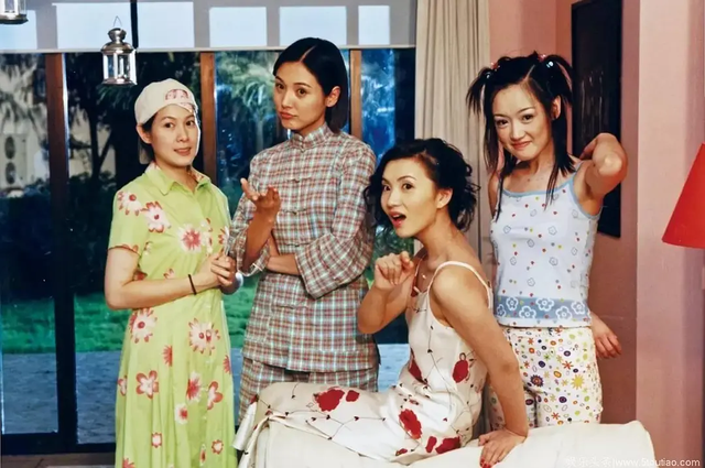 真正的时髦男女,活在30年前的国产剧里丨原创