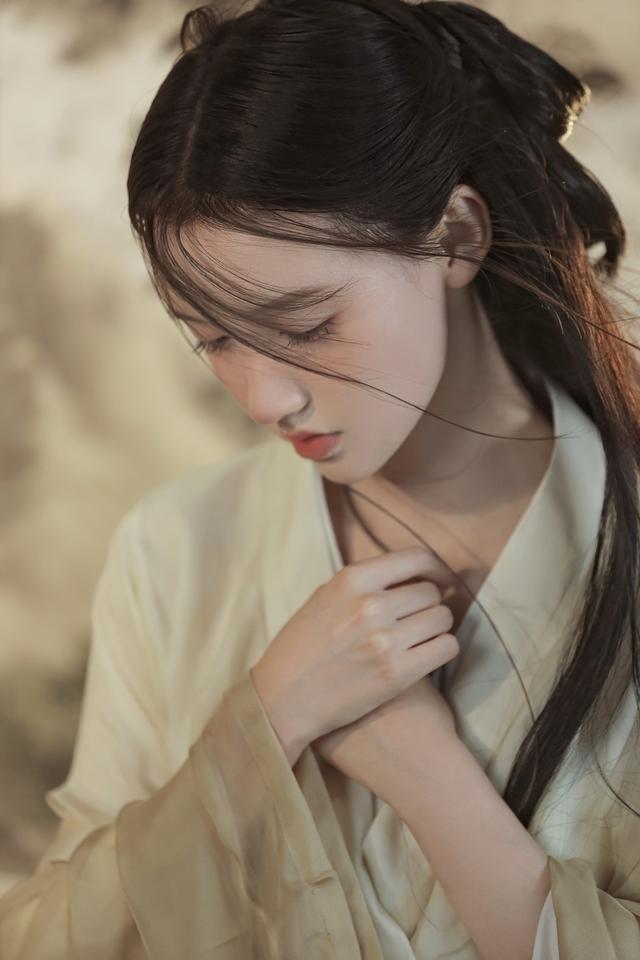 图集:100张古风美女图片欣赏