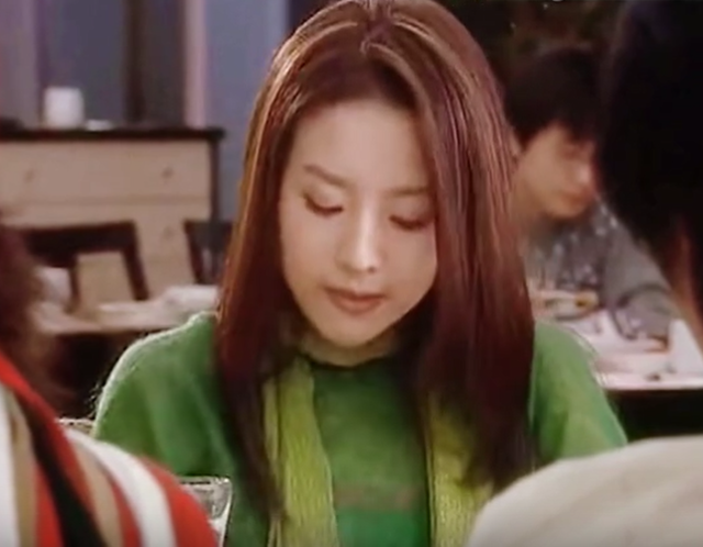 真正的时髦男女,活在30年前的国产剧里丨原创