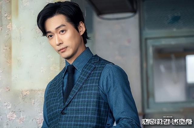 在韩国，他有收视率救世主美名