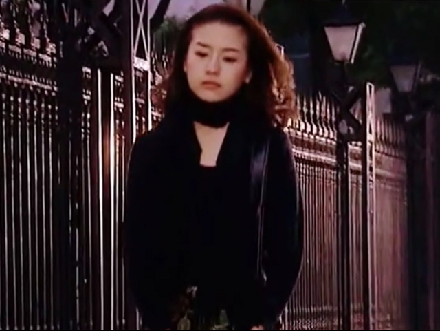 真正的时髦男女,活在30年前的国产剧里丨原创