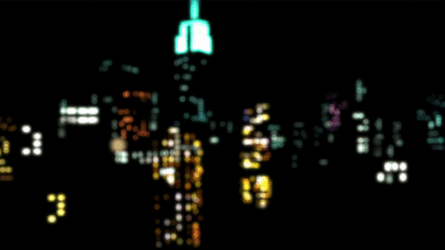 毁经典？《绯闻女孩》被翻拍，演员长相穿着太土被狂嘲