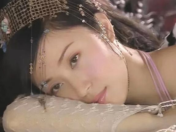 至今未嫁人的10位女港星，各有各的苦衷，最大的88岁，最小的42岁