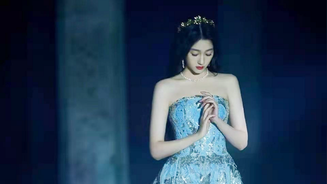 这几位女星的红毯惊艳瞬间美到了我的心巴上