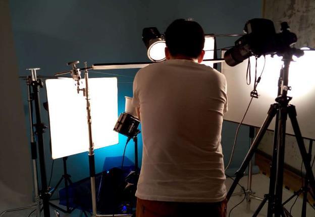 付费图片还有这么多的粉丝？张岩的尤果网非同凡响