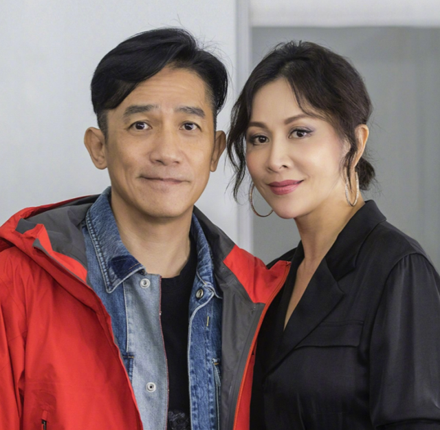 “枣花”吴玉华，一婚嫁汪俊，不愿丁克离婚，二婚嫁画家儿女双全