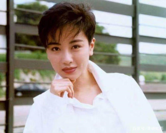 至今未嫁人的10位女港星，各有各的苦衷，最大的88岁，最小的42岁