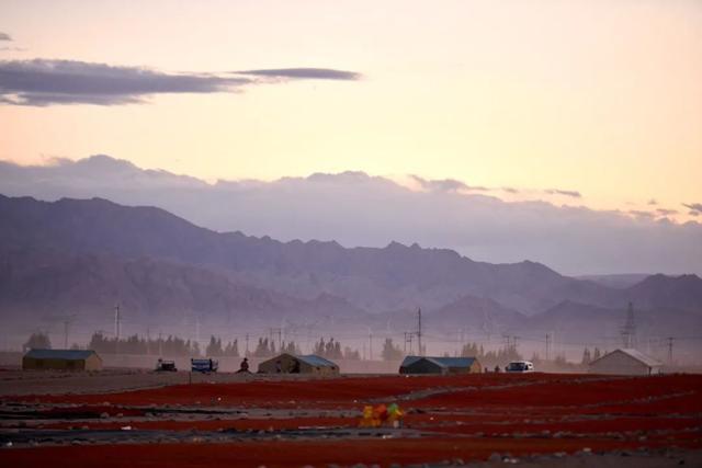 青藏高原，一个90后女孩的意外逆袭