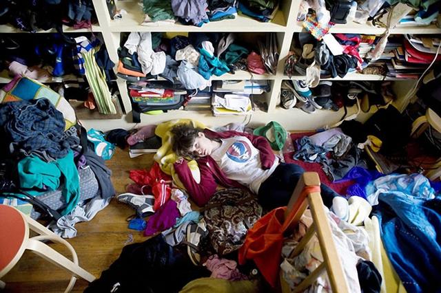 实拍：世界各地青春期女孩们的闺房，有的整洁干净，有的不堪入目