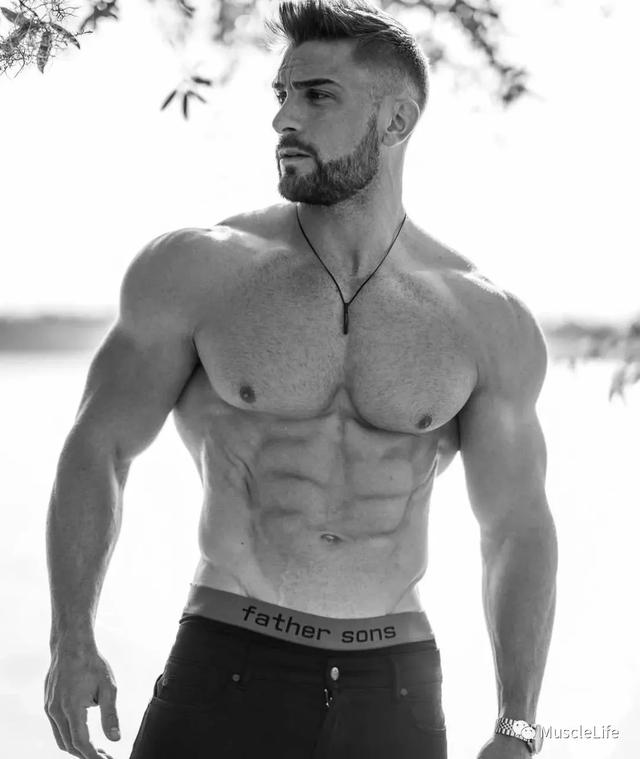 女生想要告别拜拜肉，男生获得粗壮的手臂，请点击这里