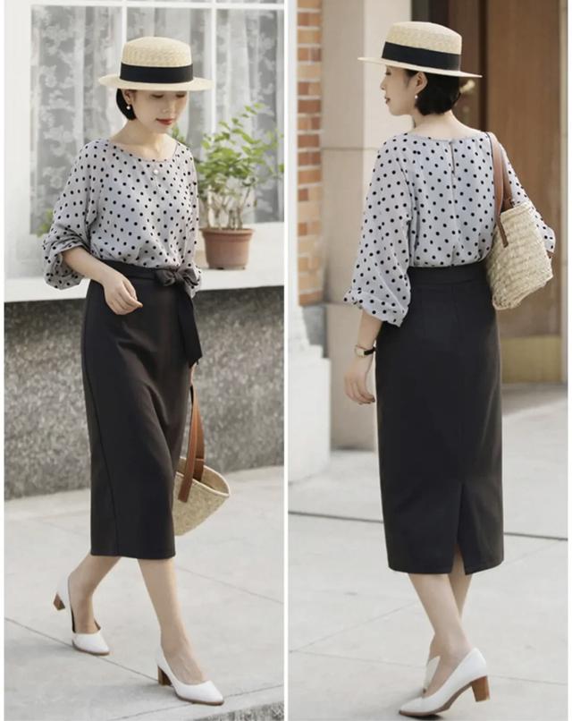 五六十岁的女人，“中粗跟鞋+裙子”，提升穿衣档次又巧妙增高