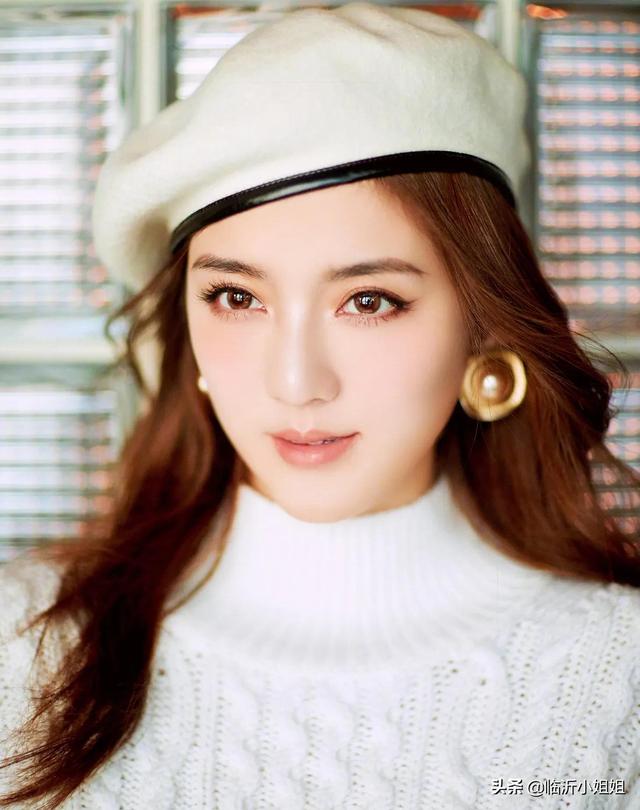 吴千语，高颜值的混血美女，性感又清纯的气质，太美啦