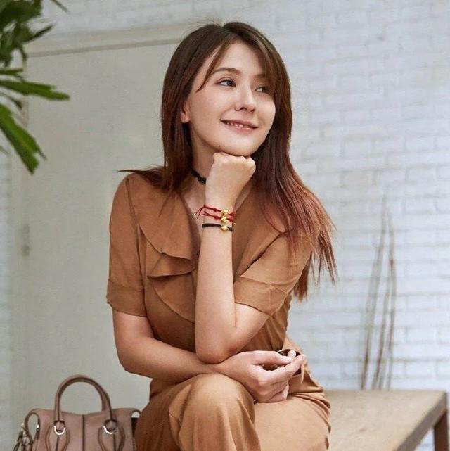 七大新疆籍女星，迪丽热巴上榜，而她最惊艳