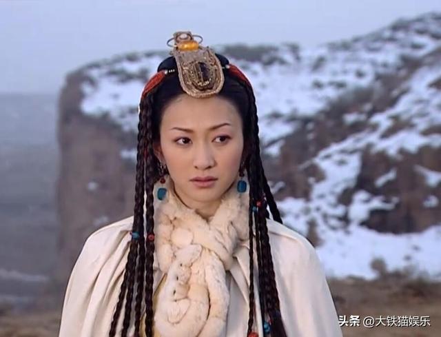 在一群美女中演“第一美人”还能出彩，只服这5位女星，个个惊艳