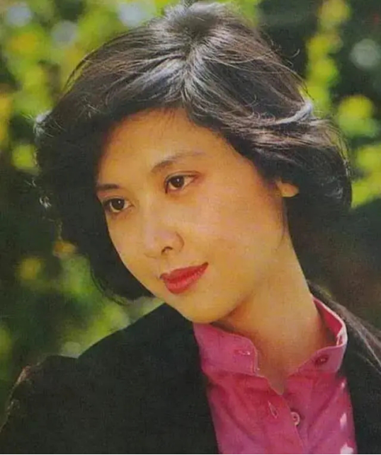 86版《西游记》美女如云，只有她艳压群芳，女儿国国王成一代经典