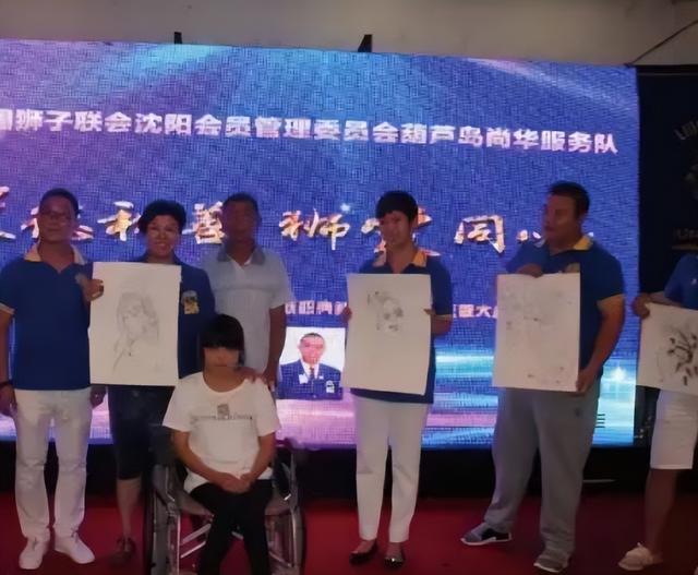 1997年辽宁35岁男子捡到“云朵女婴”，24年过去，她像鲜花一样美