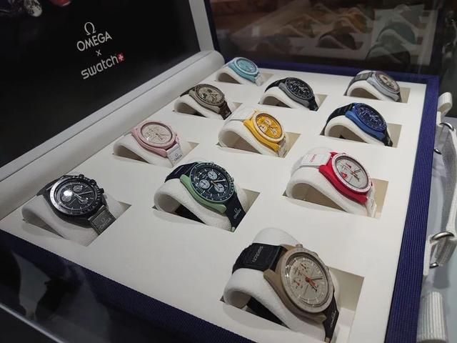 中国航天员飞天戴飞亚达表!30款最火太空表,贝佐斯钢铁侠也爱戴