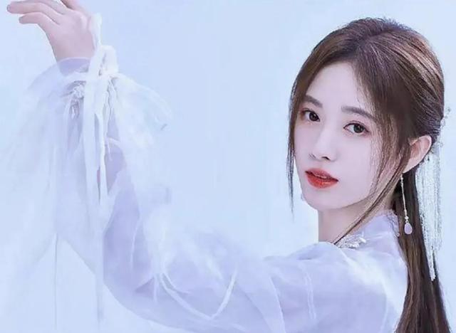 看看你的女神在不在？娱乐圈中的五大美女排名