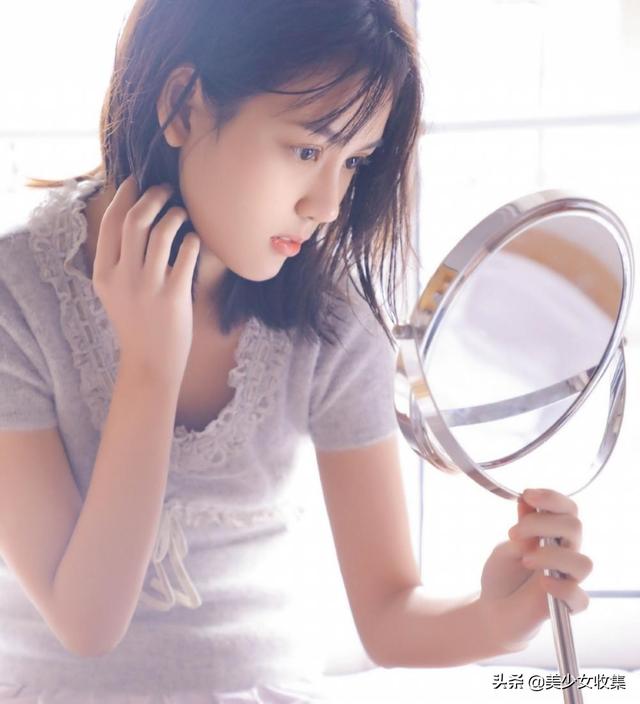 一起来看一下极品美女的神仙颜值吧