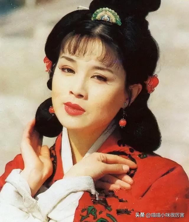 8位好看的“中国式”天然美女，没整容没微调，比网红脸耐看太多