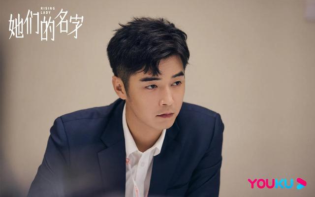 国内首部女性同盟爽剧《她们的名字》今晚开播,秦海璐、白冰主演